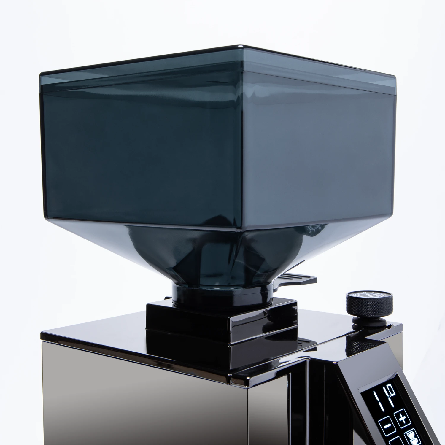 Eureka Mignon Specialita Espresso Grinder In Black Chrome 6 Eureka Mignon Specialita Espresso Grinder In Black Chrome - Image 4
