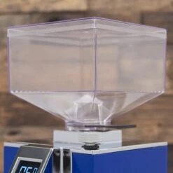 Eureka Mignon Magnifico Coffee Grinder In Blue 26 Eureka Mignon Magnifico Coffee Grinder In Blue -Coffee Series Shop IMG 6102