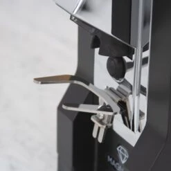 Eureka Mignon Magnifico Coffee Grinder In Matte Black -Coffee Series Shop IMG 6116 62c48370 91b4 480c 9230 a538092bad77