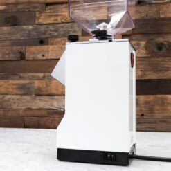Eureka Mignon Specialita Espresso Grinder In White -Coffee Series Shop IMG 7162