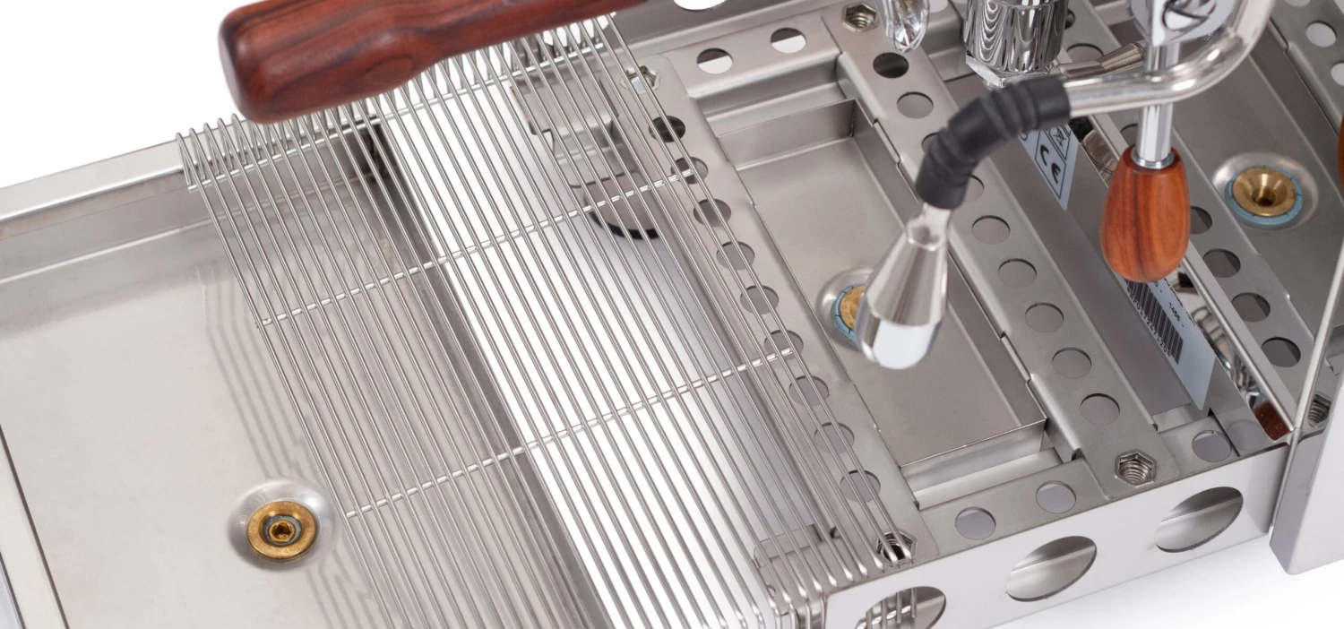 Bezzera DUO MN Dual Boiler Espresso Machine - Total Red 9 Bezzera DUO MN Dual Boiler Espresso Machine - Total Red - Image 7