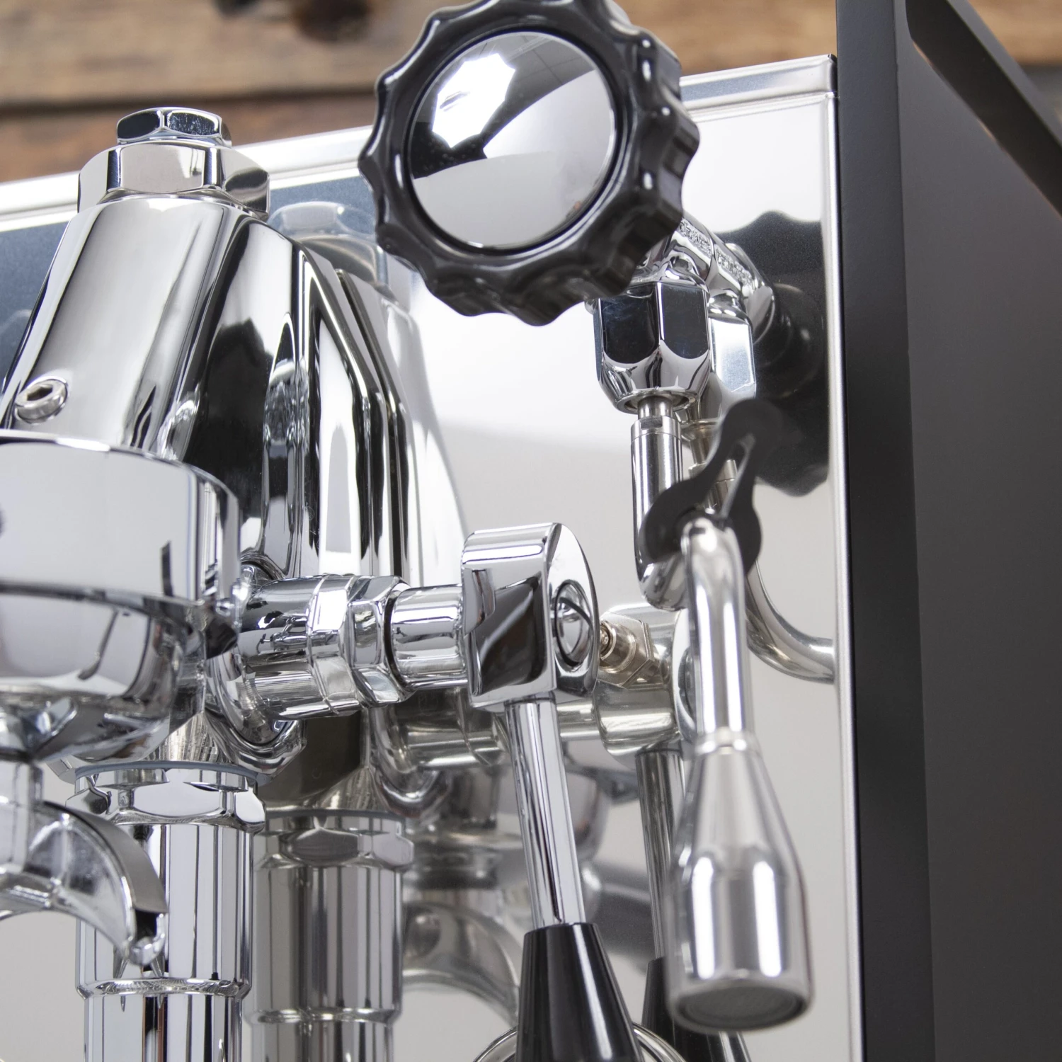 Rocket Espresso Mozzafiato Cronometro R Nera Espresso Machine 6 Rocket Espresso Mozzafiato Cronometro R Nera Espresso Machine - Image 4