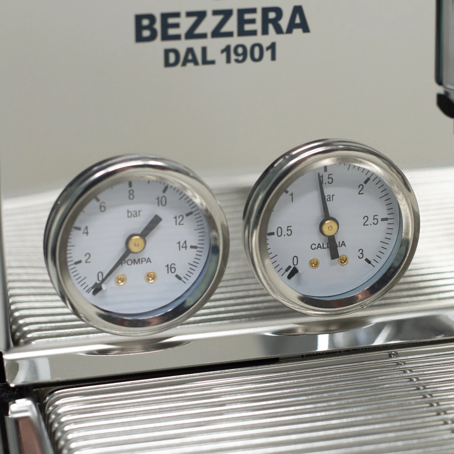 Bezzera Magica PID Espresso Machine With Flow Control 8 Bezzera Magica PID Espresso Machine With Flow Control - Image 6