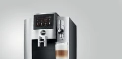 Refurbished JURA S8 Chrome Espresso Machine 35 Refurbished JURA S8 Chrome Espresso Machine -Coffee Series Shop S8 emo Cr fff LM en Print eng 20171 7222ed3f dda4 417a a2c0 34a49f75161e