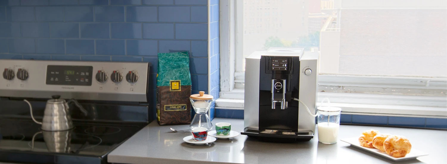 JURA E6 Automatic Espresso Machine - PRE 2023 6 JURA E6 Automatic Espresso Machine - PRE 2023 - Image 4