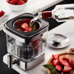 KitchenAid® Cold Brew Coffee Maker - 19 Cup -Coffee Series Shop kitchenaidcoldbrewmakerlifestyle16