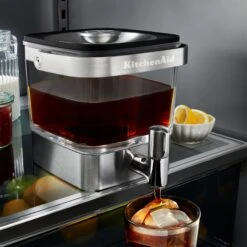KitchenAid® Cold Brew Coffee Maker - 19 Cup -Coffee Series Shop kitchenaidcoldbrewmakerlifestyle2